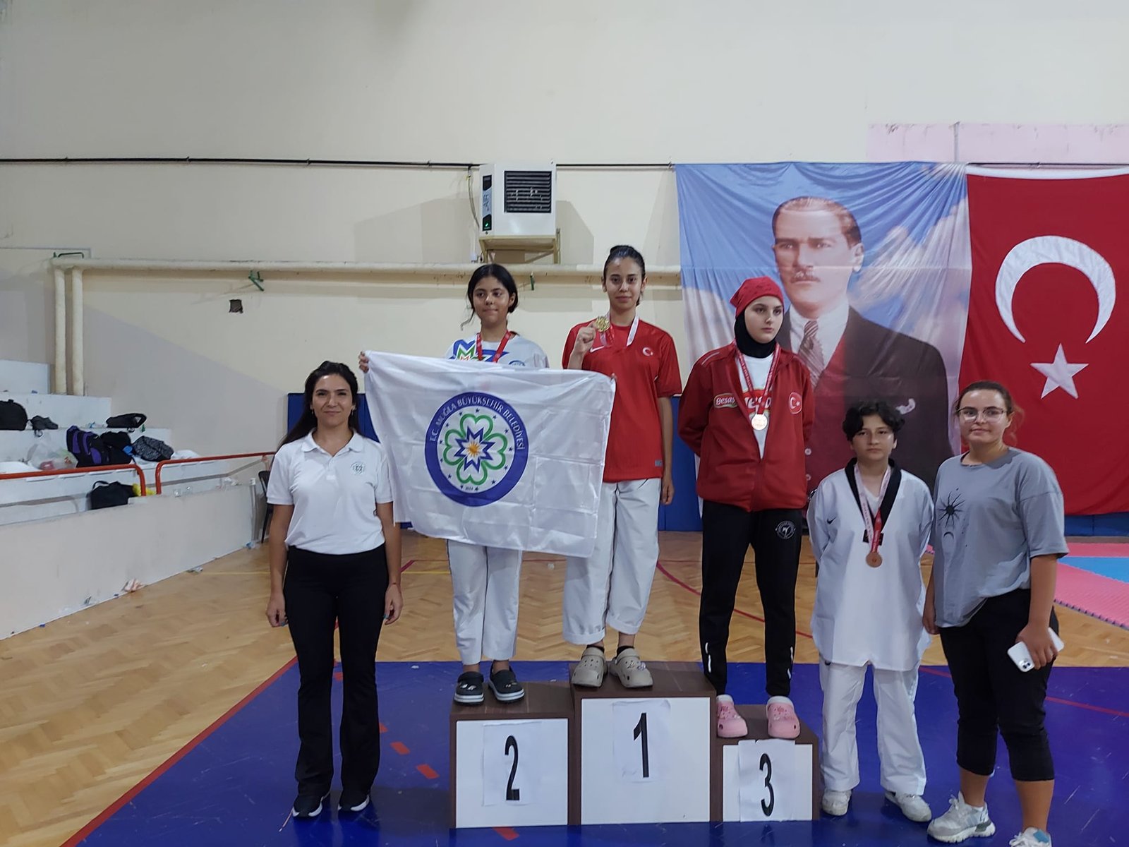 Muğla Büyükşehir Sporcularından Taekwondo Şampiyonaları’nda Büyük Başarı