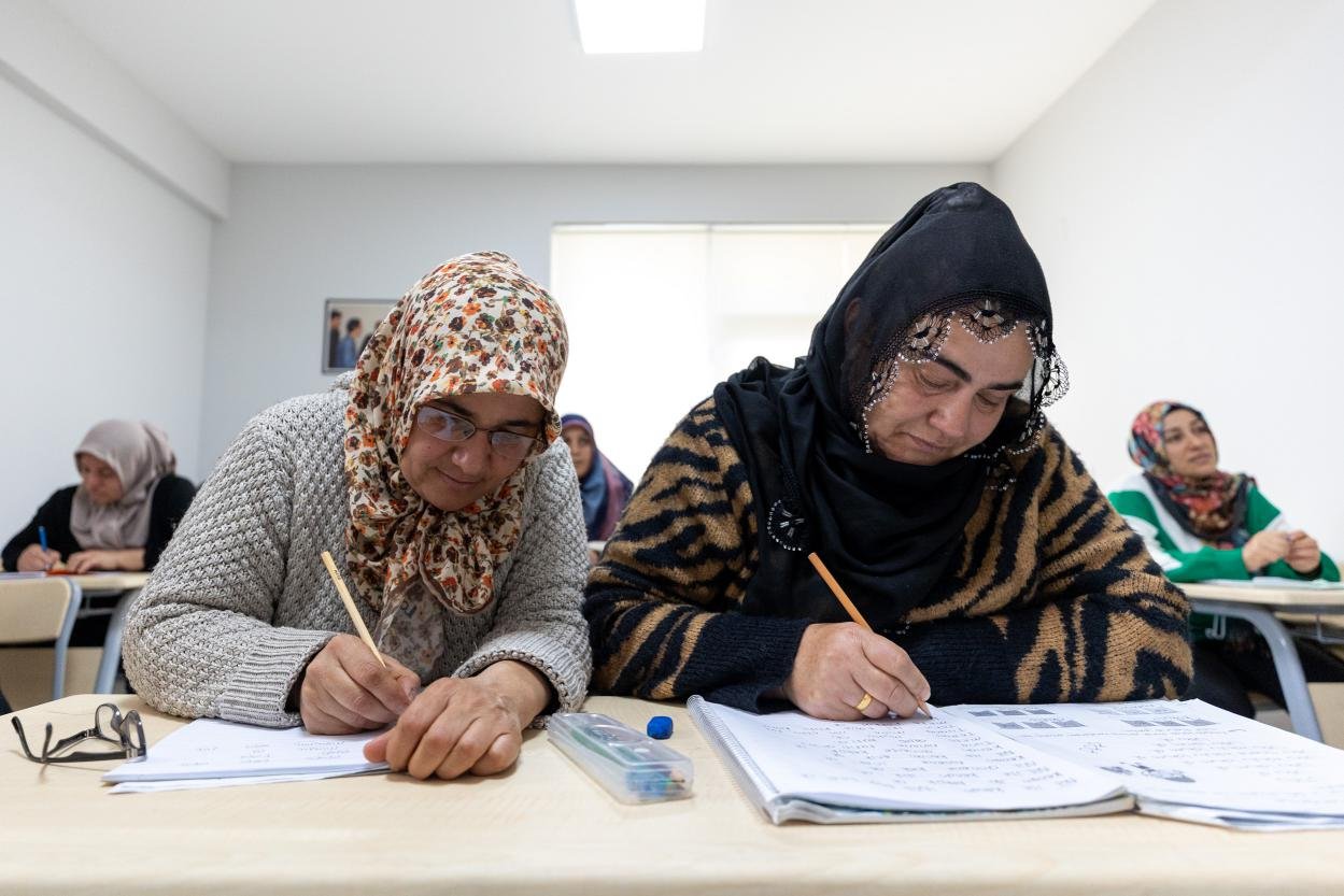 Mersin Büyükşehir Eğitim de Vatandaşın Yanında