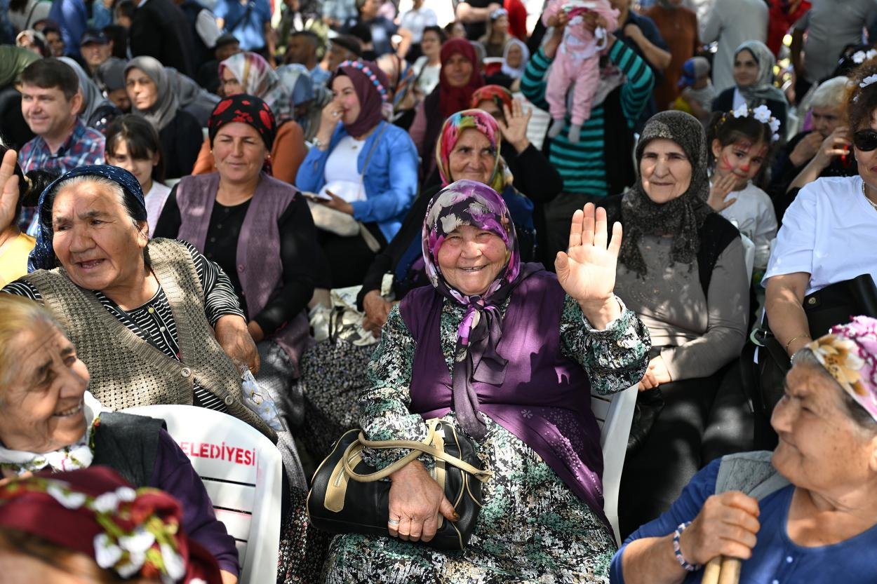 4. Göksu Gravga Şenliğinde Lezzet ve Eğlence Bir Arada